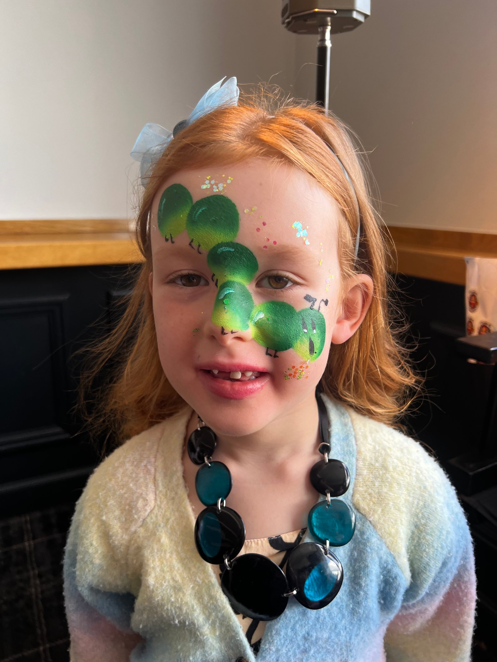 Full face caterpillar